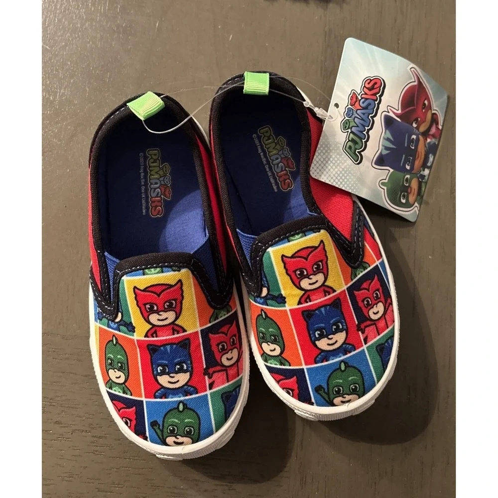 NWT PJ Masks Toddler Slip On Shoes Canvas Size 7 Boys Girl